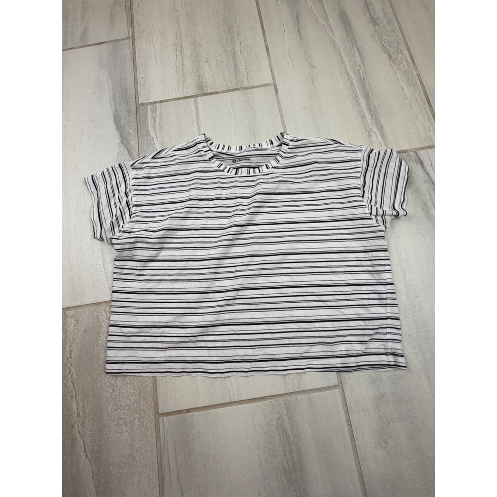 Lululemon Cates T-Shirt Black White Striped Cropped Relaxed Fit Tee‎ Size 10